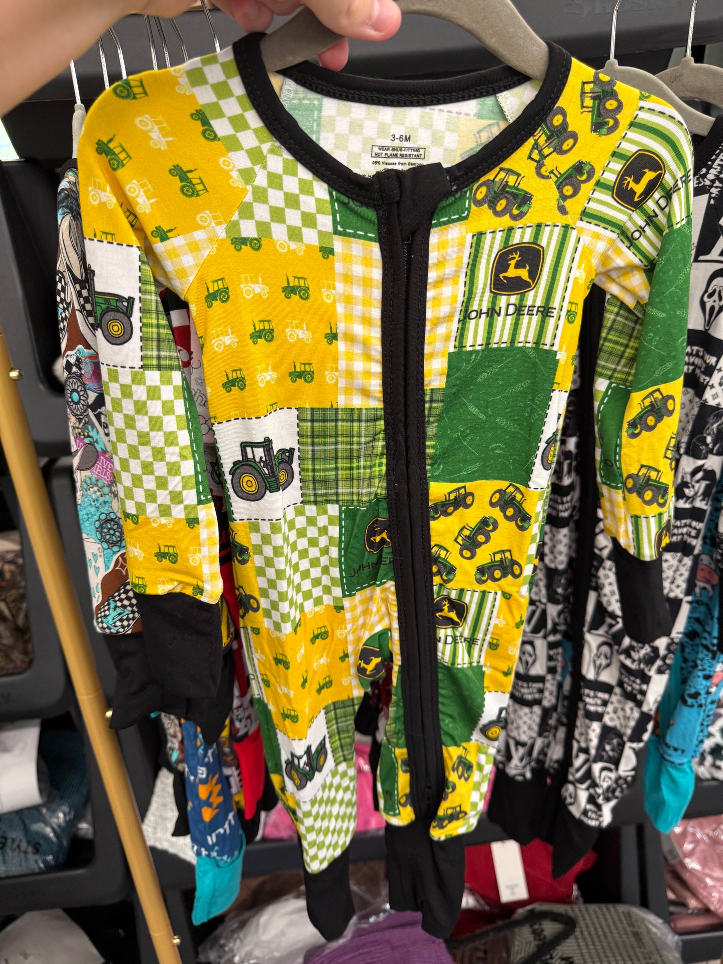 !! PREORDER !! John Deere Zippy & Long Sleeve Set