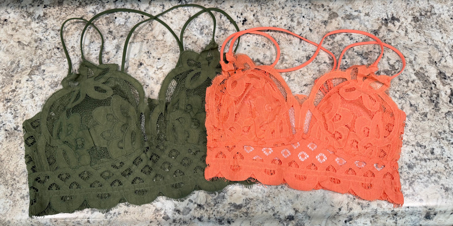 Crochet V-Neck Padded Brami - 2 Colors (PLUS SIZE)