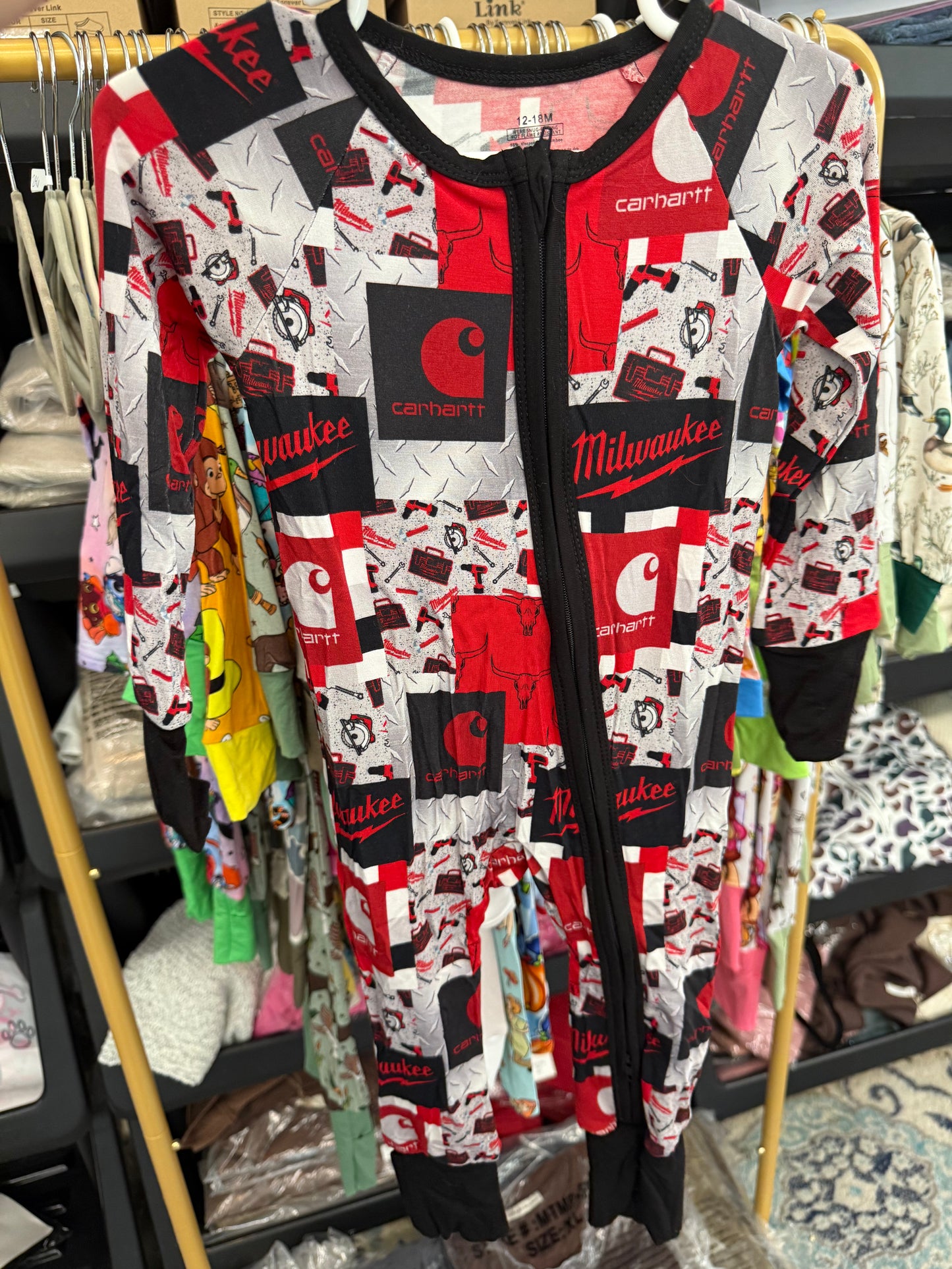 Milwaukee / Carhartt Zippy & Short Sleeve Pants Set