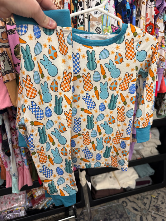 Checkered Peeps Long Sleeve & Pants Set