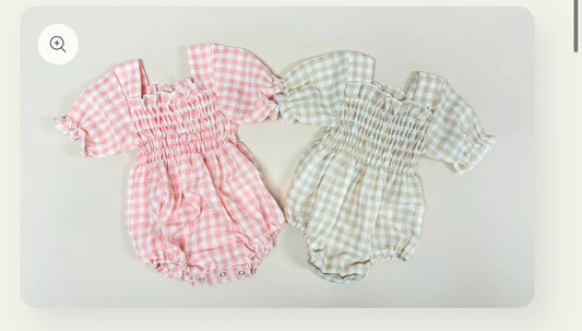 Gingham Scrunch Romper in Pink & Beige